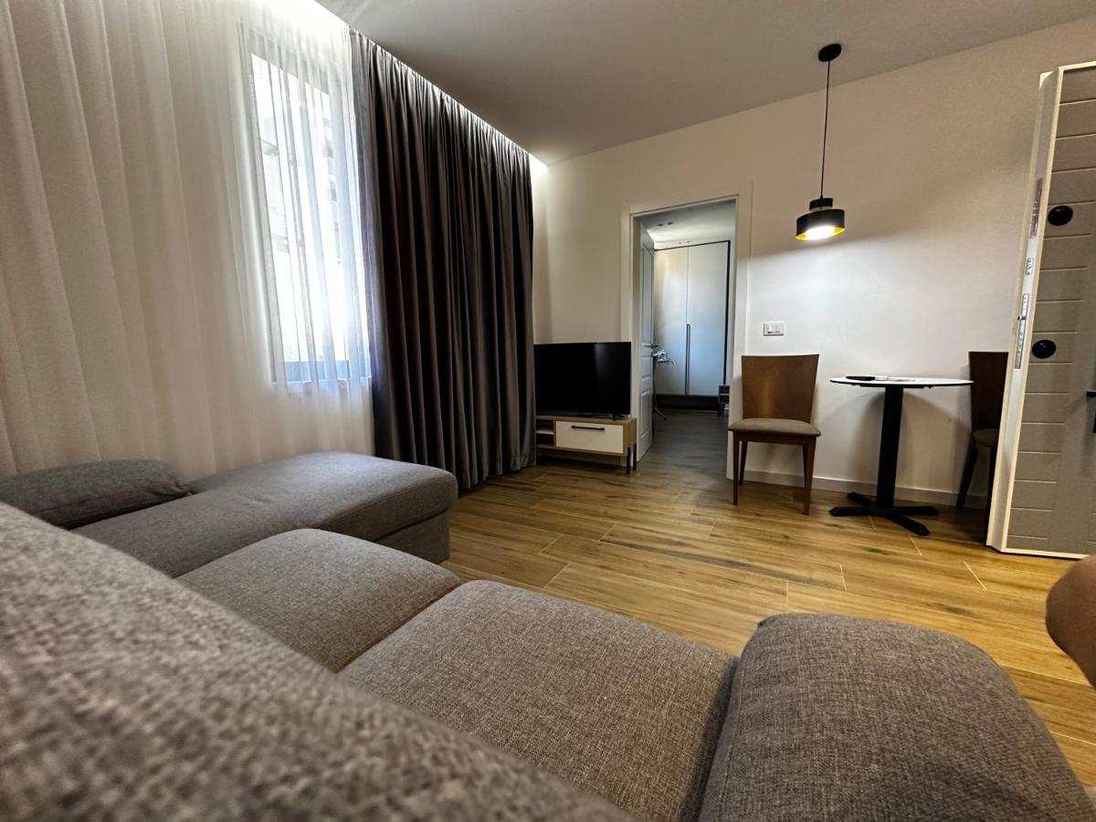 Alvi Apartment Tirana Zewnętrze zdjęcie