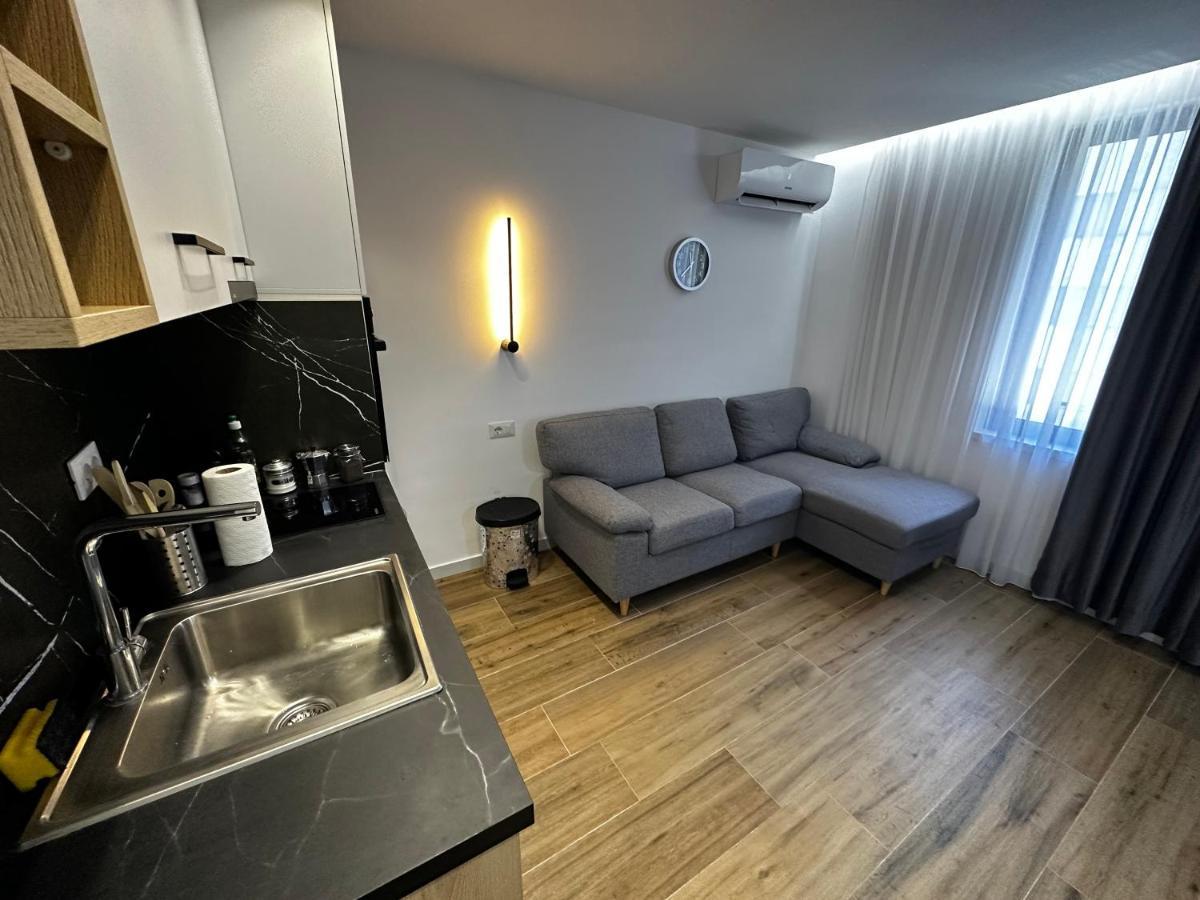 Alvi Apartment Tirana Zewnętrze zdjęcie
